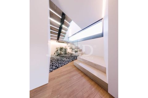Villa i Calheta, Madeira, Calheta - € 980.000 | Ref: DEED/605 - foto 7
