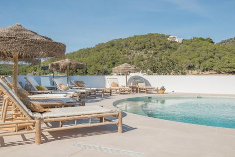 Leilighet i Playa De Cala Llonga, Ibiza, Playa De Cala Llonga - € 365 000 | Ref: OLV1 - foto 2