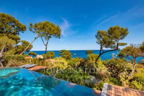 Villa i Antibes, Alpes-Maritimes, Antibes - € 12.700.000 | Ref: V0550AN - foto 1