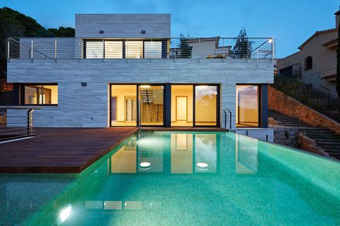 Villa i Lloret De Mar, Gerona, Lloret De Mar - € 1.900.000 | Ref: 172C4 - foto 24