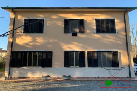 Villa i Capannori, Lucca, Capannori - € 550.000 | Ref: IVF-504 - foto 3