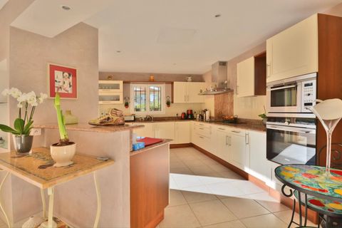 Villa a Opio, Alpes-Maritimes, Opio - € 1.495.000 | Ref: 14615 - foto 12