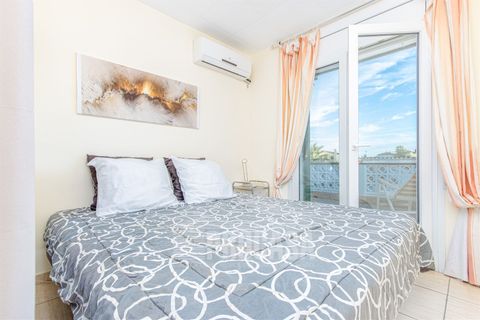 Villa a Empuriabrava, Gerona, Empuriabrava - € 430.000 | Ref: 2492 - foto 24