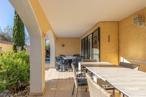 Villa a Empuriabrava, Gerona, Empuriabrava - € 430.000 | Ref: 2492 - foto 45