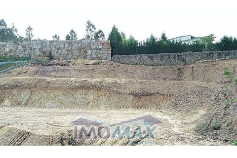Helårsgrund i Lousada, Porto, Lousada - € 180.000 | Ref: 2021-070 - foto 1