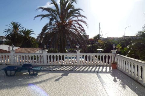 Villa i Empuriabrava, Gerona, Empuriabrava - € 2.495.000 | Ref: 111091 - foto 6