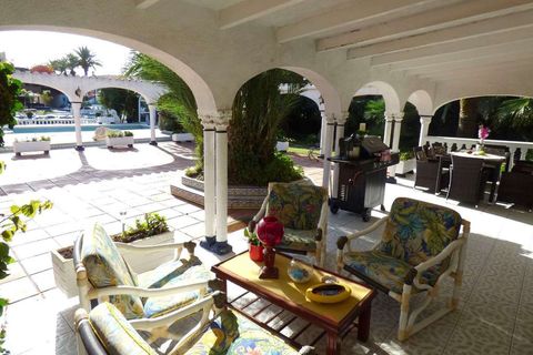 Villa i Empuriabrava, Gerona, Empuriabrava - € 2.495.000 | Ref: 111091 - foto 8