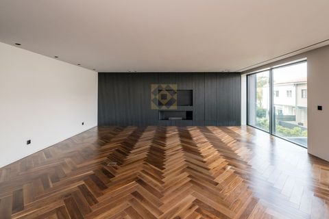 Lejlighed i Porto, Porto, Porto - € 1.100.000 | Ref: RCI 1561 - D - foto 2