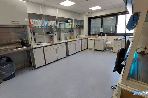 L'establiment comercial a Lessolo, Turin, Lessolo - € 2.400/mes | Ref: 2020 - foto 4