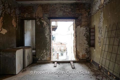 Landejendom i Pollina, Palermo, Pollina - € 30.000 | Ref: Palazzo San Giuliano - foto 7