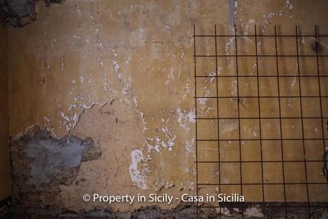 Landejendom i Pollina, Palermo, Pollina - € 30.000 | Ref: Palazzo San Giuliano - foto 11