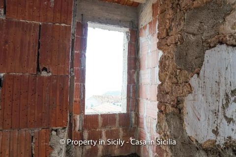Landejendom i Pollina, Palermo, Pollina - € 30.000 | Ref: Palazzo San Giuliano - foto 22