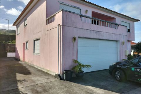 Byhus i Horta, Faial, Horta - € 265.000 | Ref: 969 - foto 4