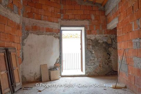 Villa a Pollina, Palermo, Pollina - € 50.000 | Ref: Casa Li Bianchi - Pollina - foto 9