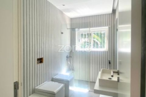 Villa i Cascais, Lisbon, Cascais - € 3.600.000 | Ref: ZMPT552361 - foto 2