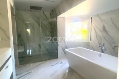 Villa i Cascais, Lisbon, Cascais - € 3.600.000 | Ref: ZMPT552361 - foto 3