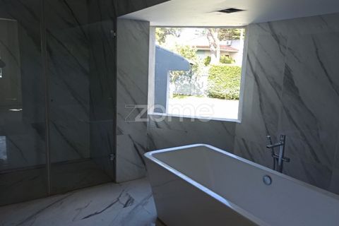 Villa i Cascais, Lisbon, Cascais - € 3.600.000 | Ref: ZMPT552361 - foto 22