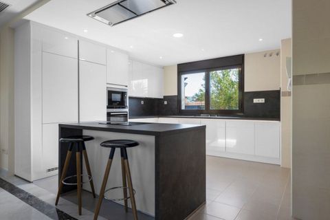 Villa i Casares, Malaga, Casares - € 718.000 | Ref: R4200028 - foto 8