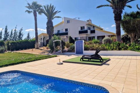 Villa i Tavira, Faro, Tavira - € 1.800.000 | Ref: MV536 - foto 1