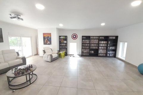 Villa a Agen, Lot-et-Garonne, Agen - € 1.732.500 | Ref: BVI64379 - foto 5