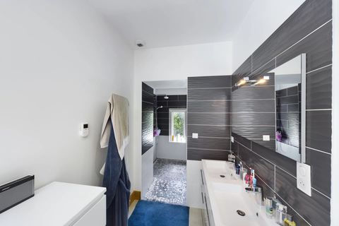 Villa a Agen, Lot-et-Garonne, Agen - € 1.732.500 | Ref: BVI64379 - foto 9
