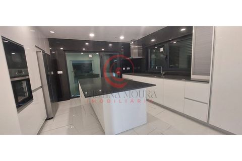 Villa i Chaves, Vila Real, Chaves - € 500.000 | Ref: CM01-0034 - foto 2