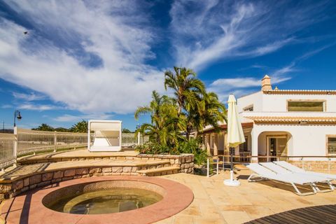 Villa i Lagoa, Faro, Lagoa - € 4.500.000 | Ref: EAV-3516 - foto 16