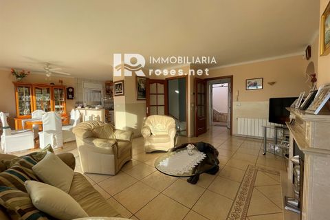 Villa i Roses, Gerona, Roses - € 780.000 | Ref: 2309 - foto 9