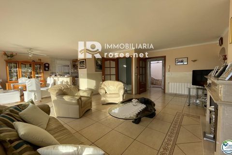 Villa i Roses, Gerona, Roses - € 780.000 | Ref: 2309 - foto 48