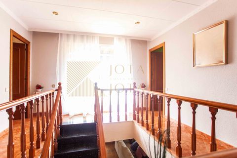 Villa i Lloret De Mar, Gerona, Lloret De Mar - € 375.000 | Ref: 70068 - foto 15