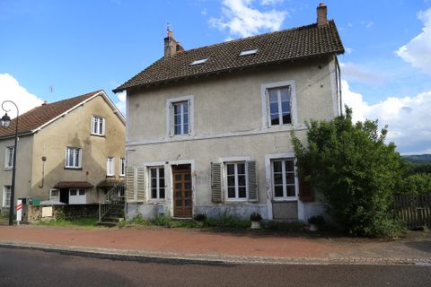 Villa i Mesvres, Saone-et-Loire, Mesvres - € 120.000 | Ref: 4301 - foto 1