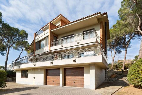 Villa a Valldoreix, Barcelona, Valldoreix - € 2.000.000 | Ref: STC39220 - foto 38