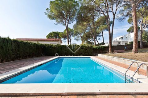 Villa a Valldoreix, Barcelona, Valldoreix - € 2.000.000 | Ref: STC39220 - foto 40