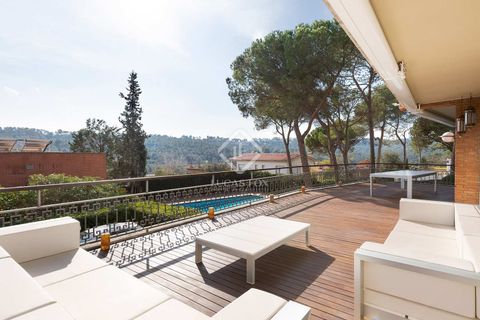 Villa a Valldoreix, Barcelona, Valldoreix - € 2.000.000 | Ref: STC39220 - foto 44