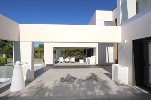 Villa i Marbella, Malaga, Marbella - € 2.750.000 | Ref: MA-MB-R300123S/7965 - foto 7