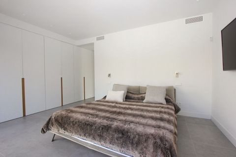 Villa i Marbella, Malaga, Marbella - € 2.750.000 | Ref: MA-MB-R300123S/7965 - foto 21