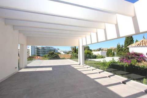 Villa i Marbella, Malaga, Marbella - € 2.750.000 | Ref: MA-MB-R300123S/7965 - foto 26