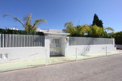 Villa i Marbella, Malaga, Marbella - € 2.750.000 | Ref: MA-MB-R300123S/7965 - foto 35