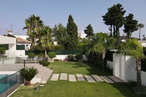 Villa i Marbella, Malaga, Marbella - € 2.750.000 | Ref: MA-MB-R300123S/7965 - foto 37