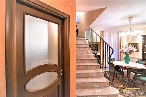 Villa i Vignate, Milan, Vignate - € 440.000 | Ref: UVC-191 - foto 12