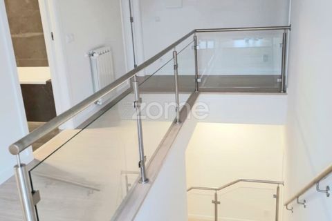 Villa a Tavarede, Coimbra, Tavarede - € 598.000 | Ref: ZMPT546017 - foto 2
