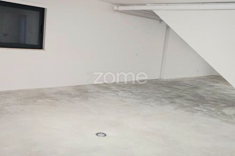 Villa a Tavarede, Coimbra, Tavarede - € 598.000 | Ref: ZMPT546017 - foto 4
