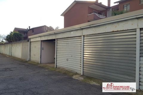 Parkeringsplads i Magenta, Milan, Magenta - € 8.000 | Ref: Box Magenta piccolo - foto 9