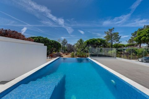 Villa i Almancil, Faro, Almancil - € 2.295.000 | Ref: Moradia T4 Vale do Lobo nova pronta para habitar - foto 2