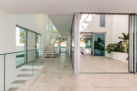 Villa i Almancil, Faro, Almancil - € 2.295.000 | Ref: Moradia T4 Vale do Lobo nova pronta para habitar - foto 1