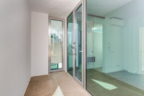 Villa i Almancil, Faro, Almancil - € 2.295.000 | Ref: Moradia T4 Vale do Lobo nova pronta para habitar - foto 22