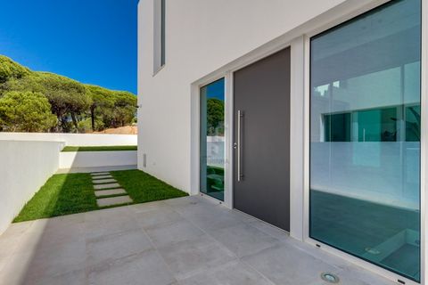Villa i Almancil, Faro, Almancil - € 2.295.000 | Ref: Moradia T4 Vale do Lobo nova pronta para habitar - foto 27
