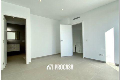 Villa i Empuriabrava, Gerona, Empuriabrava - € 659.000 | Ref: 2597 - foto 35