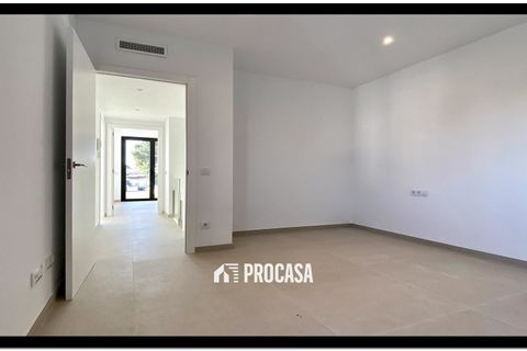 Villa i Empuriabrava, Gerona, Empuriabrava - € 659.000 | Ref: 2598 - foto 26