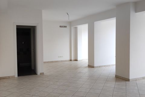 L'establiment comercial a Terni, Terni, Terni - € 450/mes | Ref: LOD-1768 - foto 4
